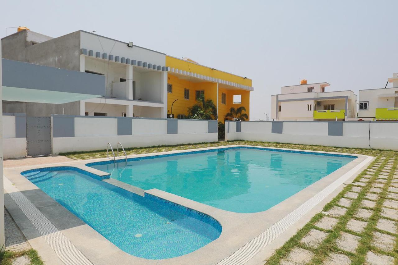 OYO 38695 Peninsula Holiday Resorts Madrás Exterior foto
